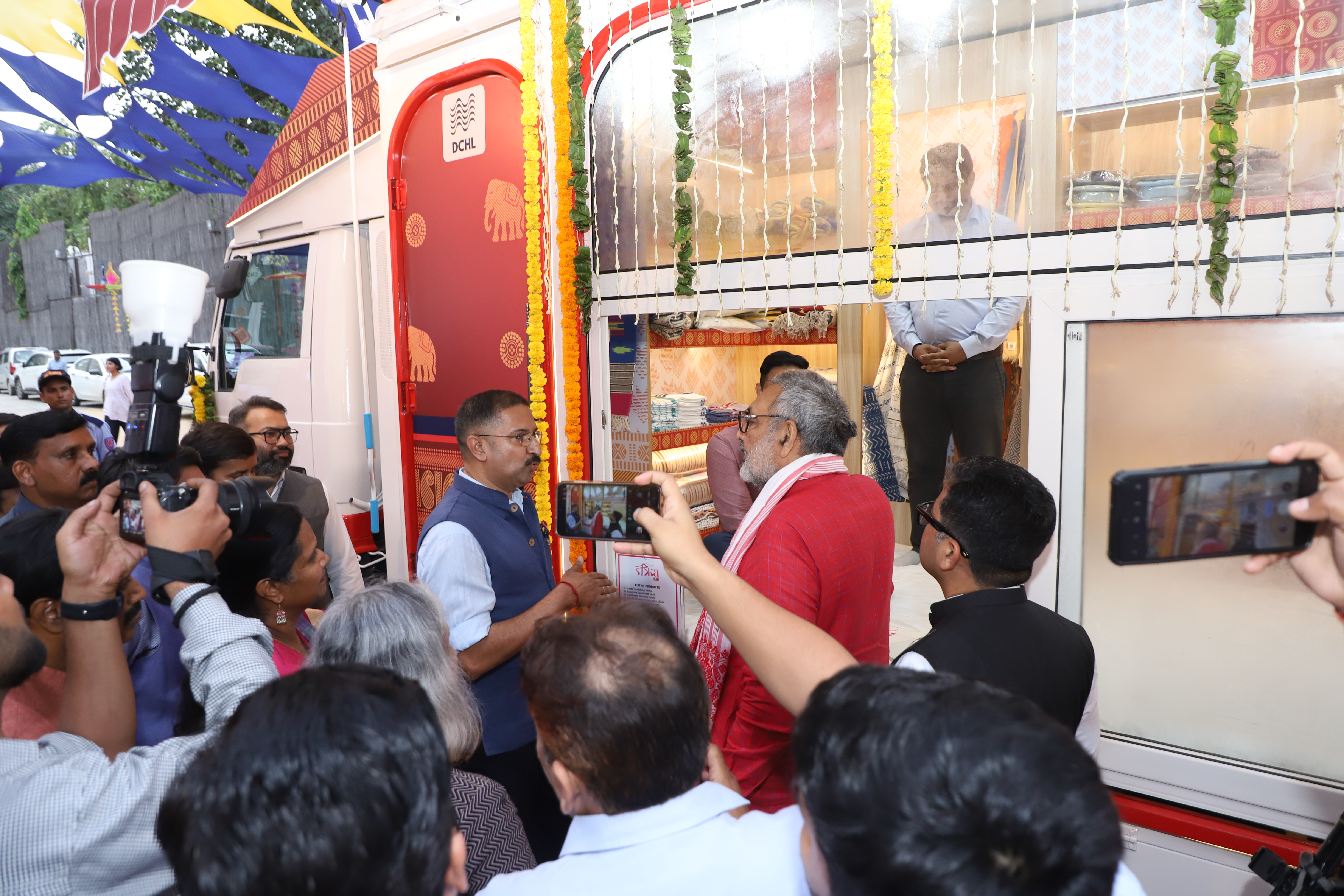 Inauguration of " Haat on Wheels ", 5th Aug, Handloom Haat Janpath