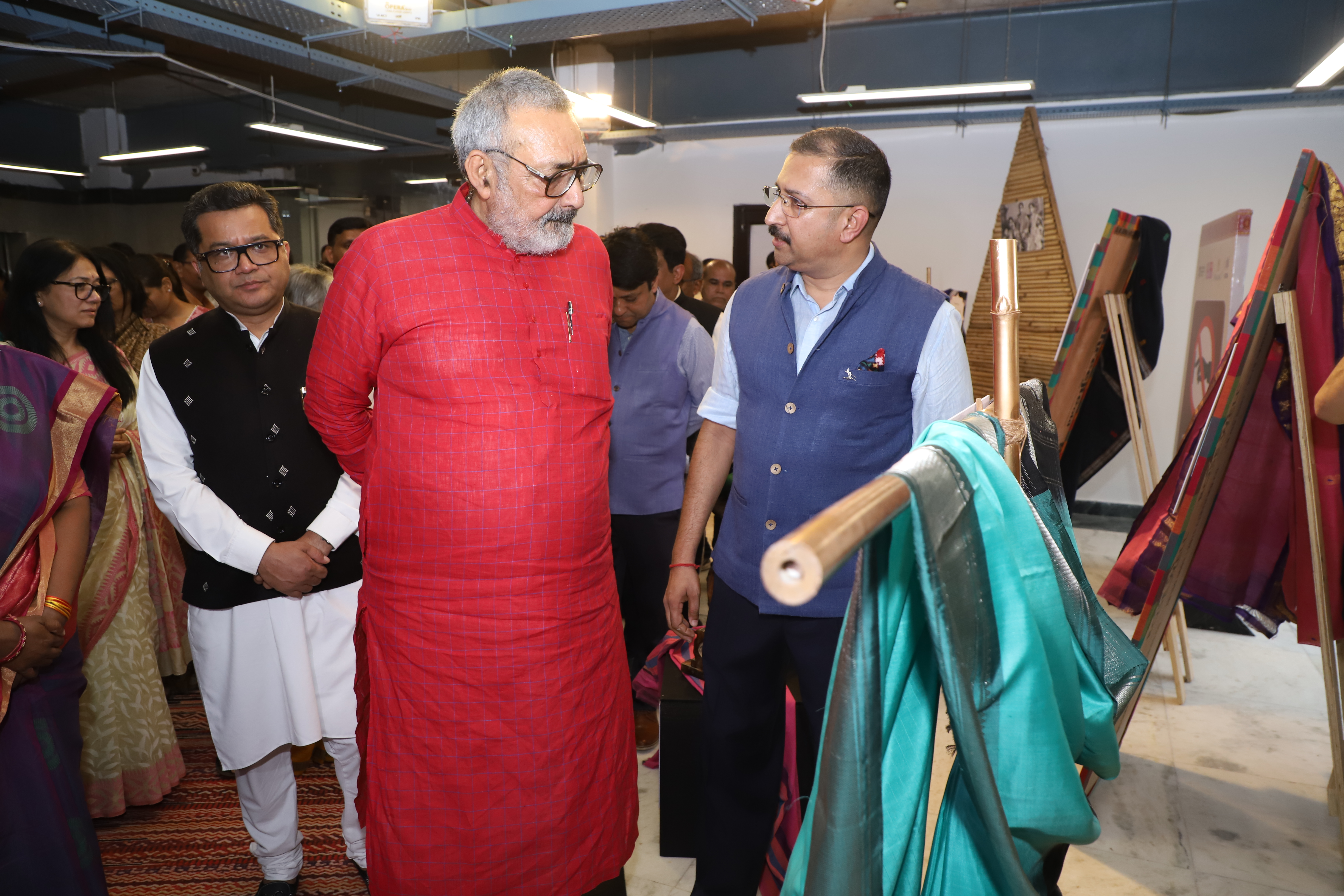 Inauguration of "Handloom Expo" , on 11th NHD, Handloom Janpath