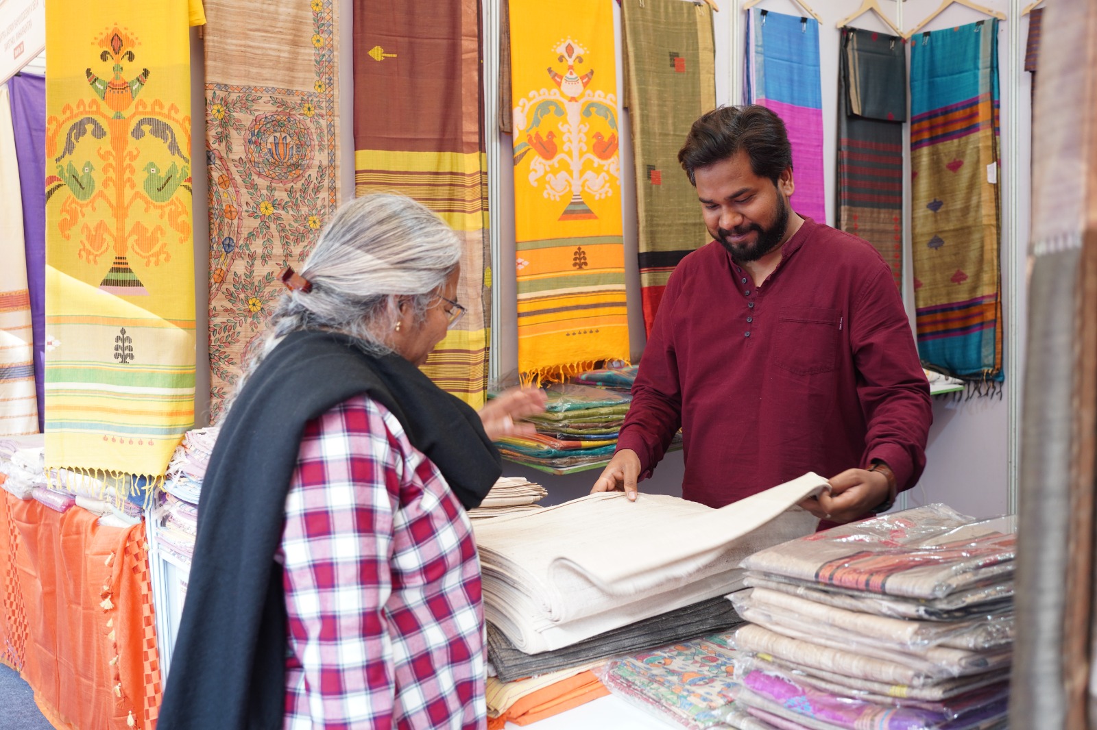 Special Handloom Expo & celebration of NHDC’s 43rd Foundation Day, 21th-2nd Mar at Handloom Haat, Janpath